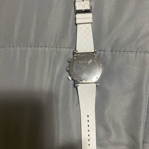 Authentic Gucci watch - Picture 2 of 2